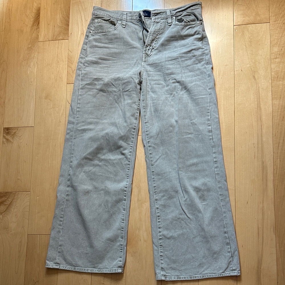 Gray Wide-Leg High Waisted Women’s Jeans
